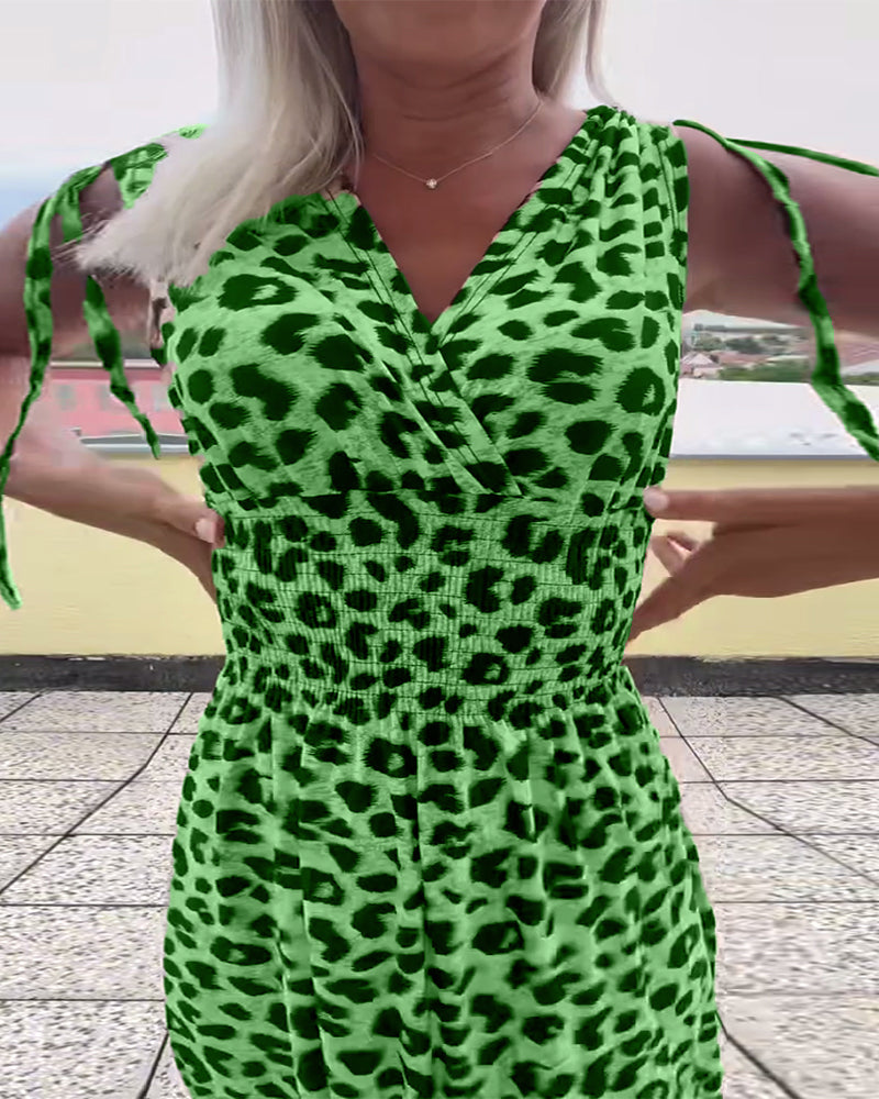 Ärmlös Klänning Med Leopardtryck