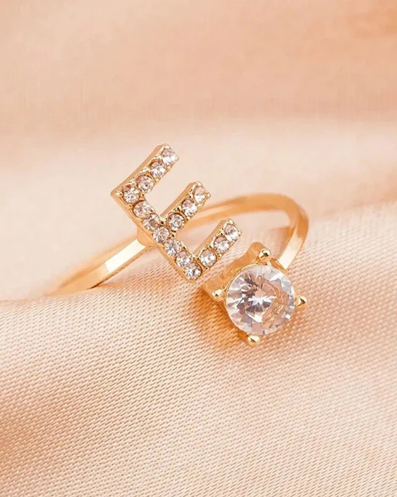 Ăppen zirkonia-ring med initialer