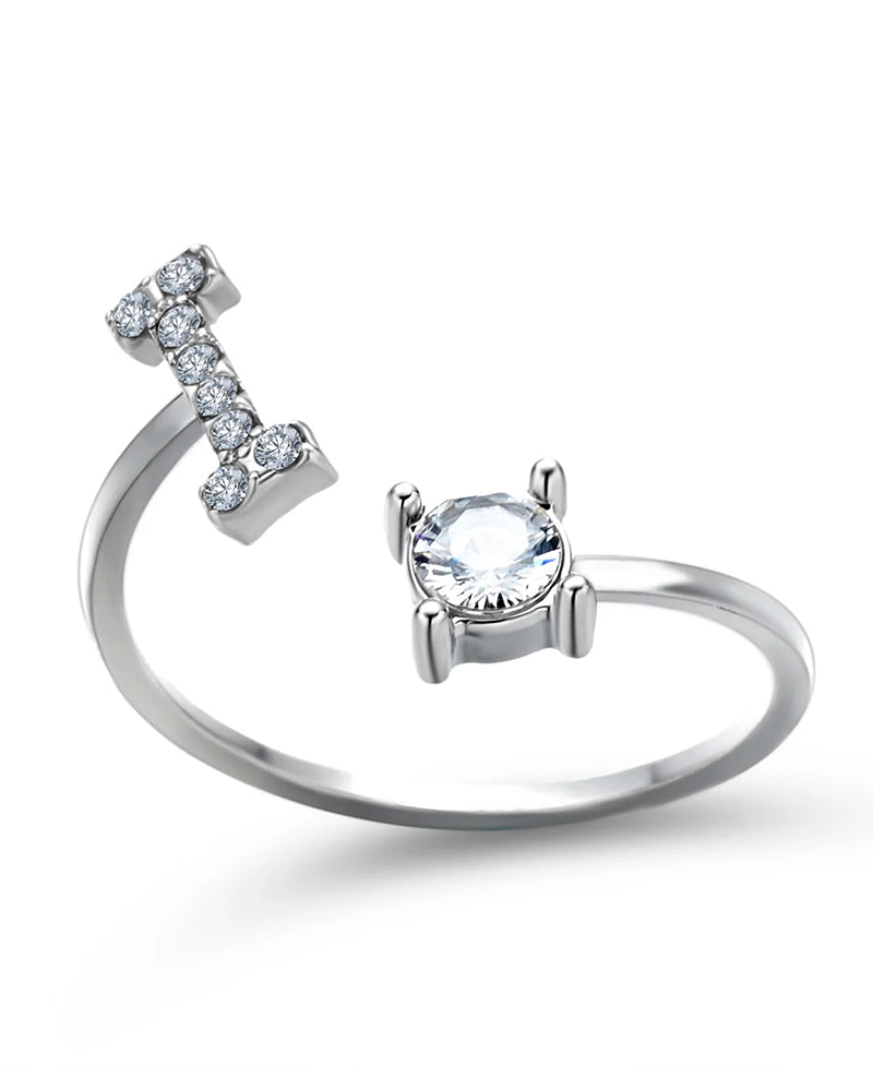 Ăppen zirkonia-ring med initialer