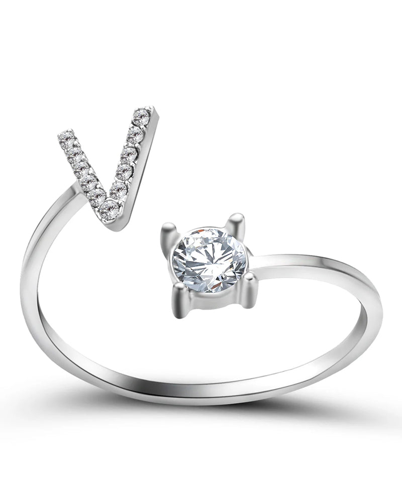 Ăppen zirkonia-ring med initialer