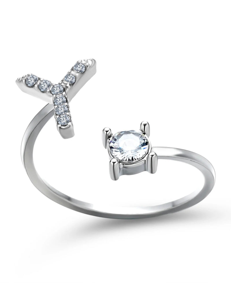 Ăppen zirkonia-ring med initialer