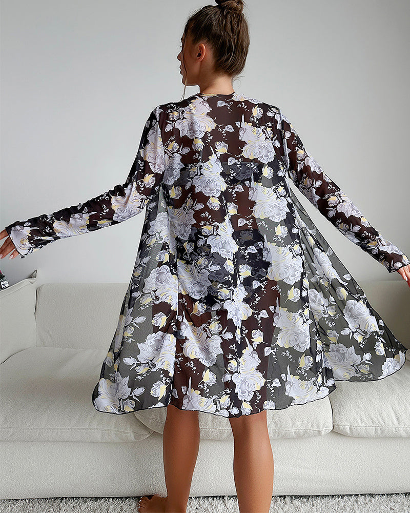 Modetryckt bikinitäckningsset i tre delar