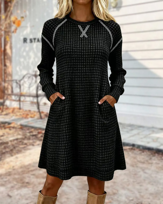 Klänning Med Färgblockdesign, Sömnadetalj Och Fickfunktion