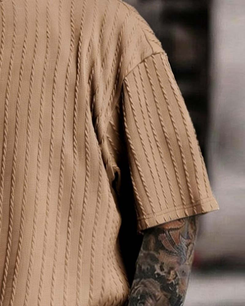 Herres Stripad T-Shirt Och Shorts Tvådelig Set Med Crew-Årning