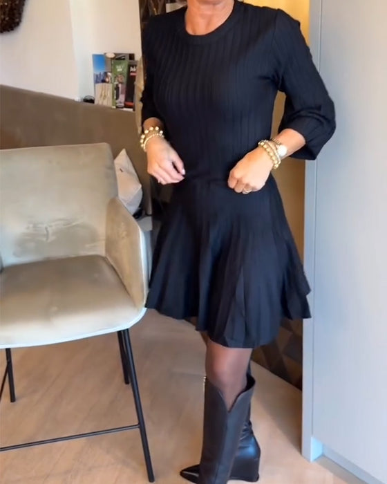 A-Linjeklänning Med Trumpetärmar