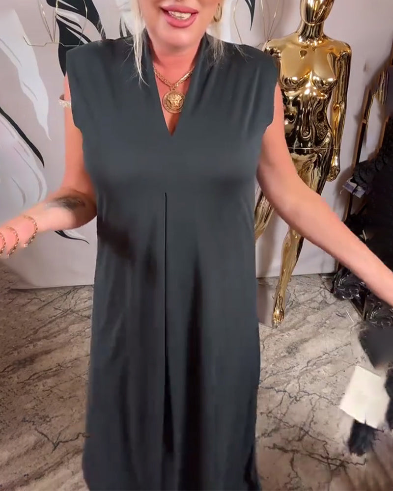 Modig Ärmlös Klänning Med V-Ringning