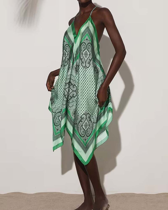 Klänning Oregelbunden Draperad Tryck