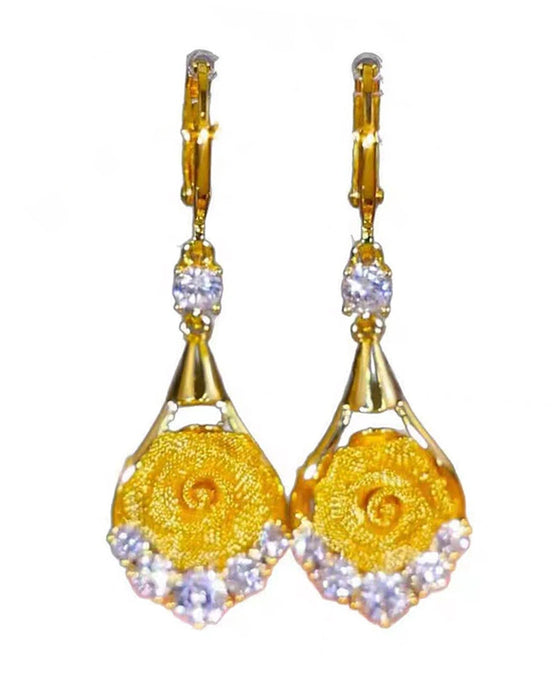 Eleganta Nätörhängen Med Rosmotiv