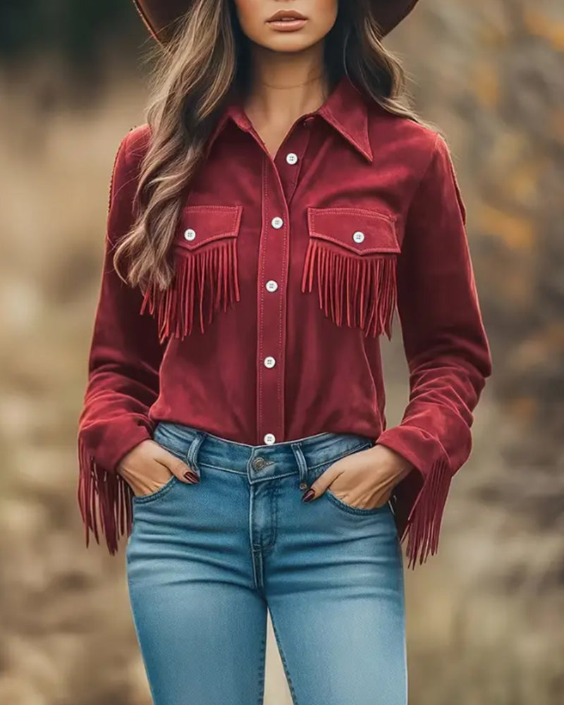 Skjorta Med Lapel Krage, Fransfickor Detalj Och Modern Skärning