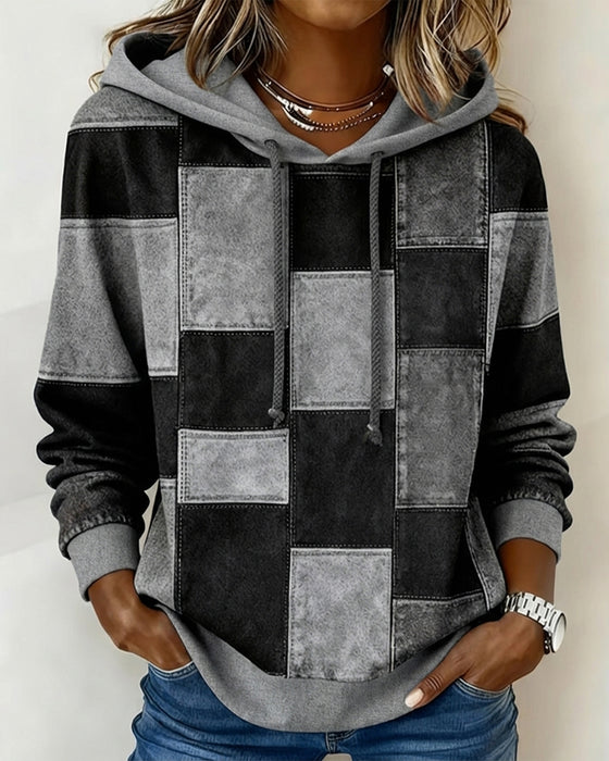 Stilren Rutmönstrad Hoodie Med Lång Ärm
