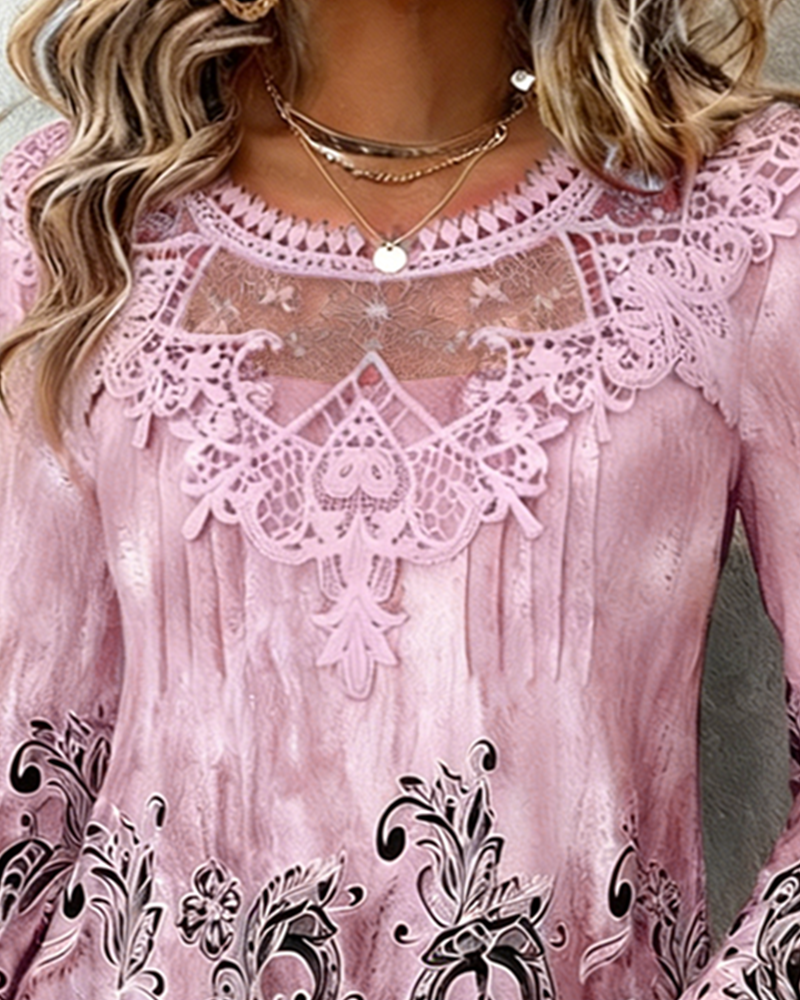 Blus Lapptäcks Krage Och Strategiskt Placerad Tryckt