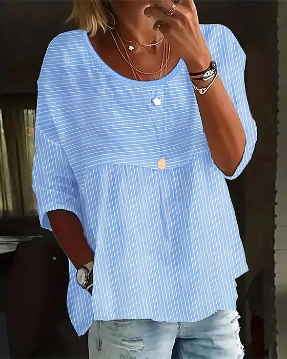 Randig topp med rund halsringning