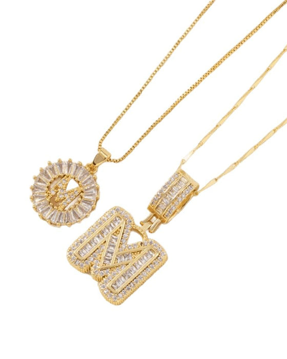 Halsband Initial Bokstav Hängsmycke 2 Förpackning