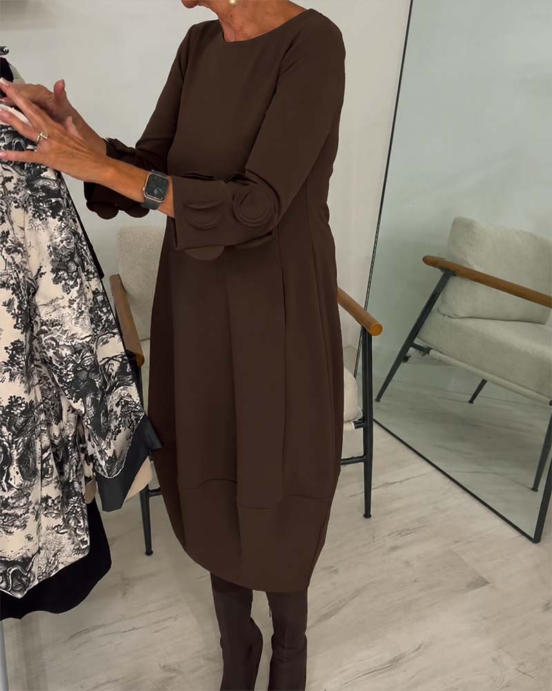 Klänning Rundhalsad Loose Fit Draperad Casual