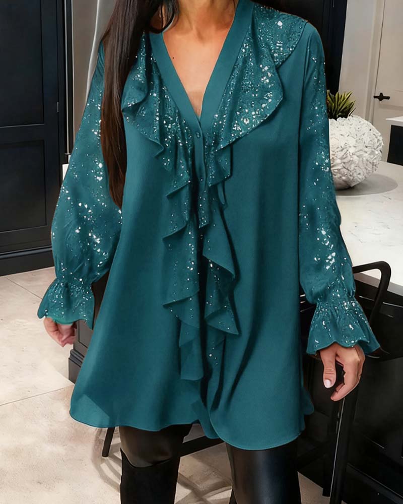 Enfärgade Lössittande Blusar Med Volanger