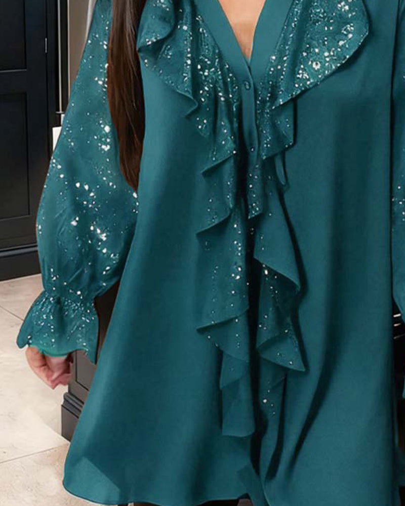 Enfärgade Lössittande Blusar Med Volanger