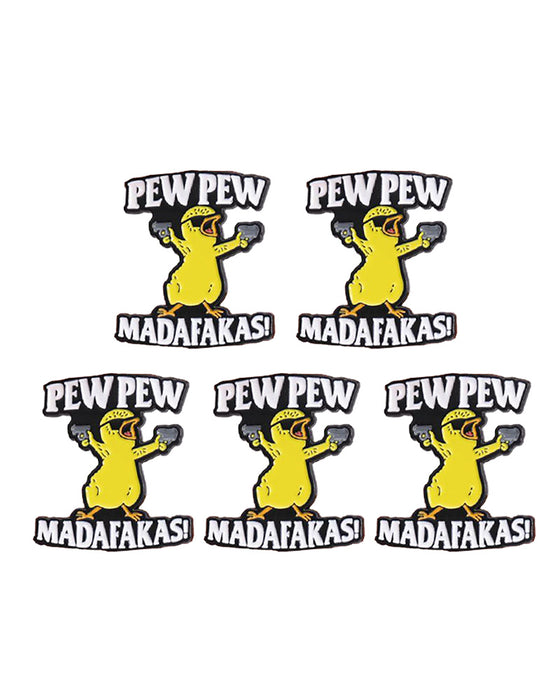 Brosch med Bokstav & Tecknad Anka Design