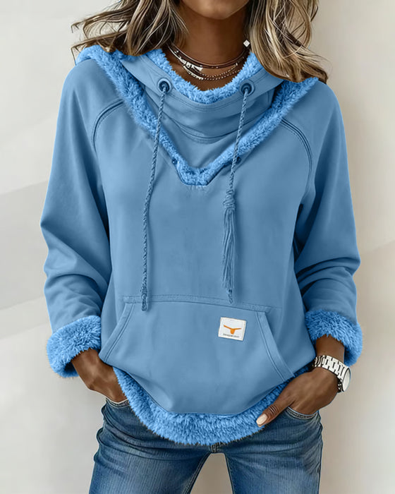 Långärmad Hoodie Med Lapptäcktsdetaljer Och Ficka