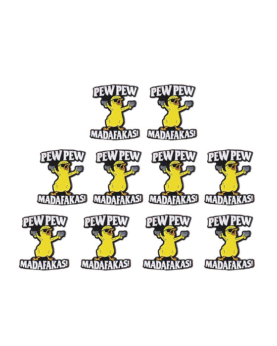 Brosch med Bokstav & Tecknad Anka Design