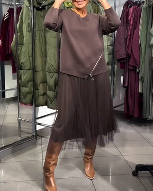 Stilrent Set Med Rundhalsad Tröja Och Dragkedjedetalj