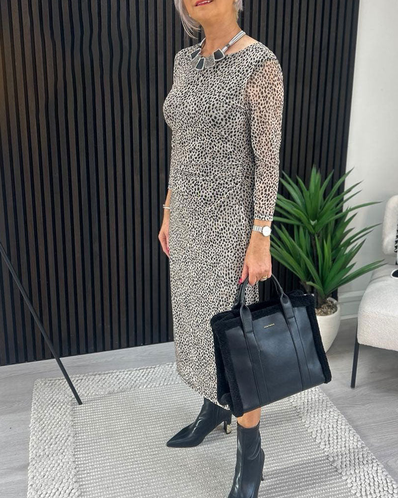 Maxiklänning Med Runt Halsutsnitt Och Leopardtryck