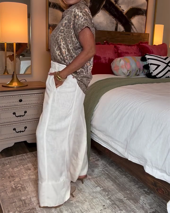 Blus avslappnad leopardmönstrad