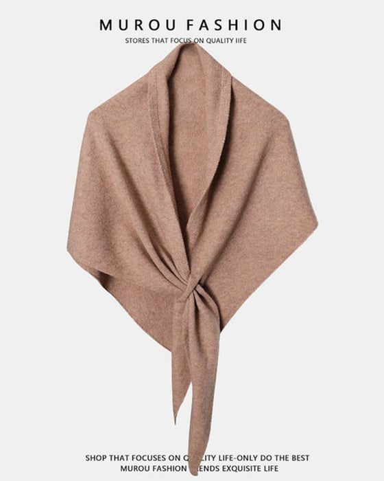 Sjalkappa Modern Enfärgad Triangel