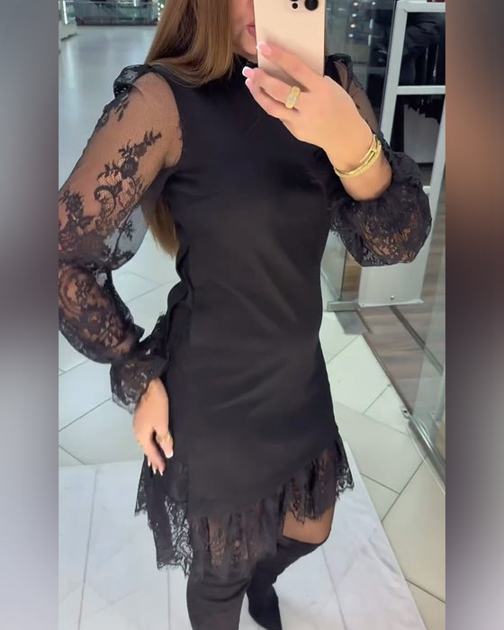 Spetskantad Lappverk Klänning