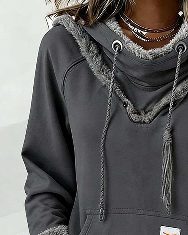 Långärmad Hoodie Med Lapptäcktsdetaljer Och Ficka