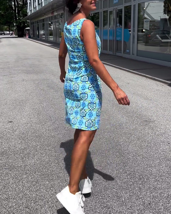 Slim fit klänning utan ärm