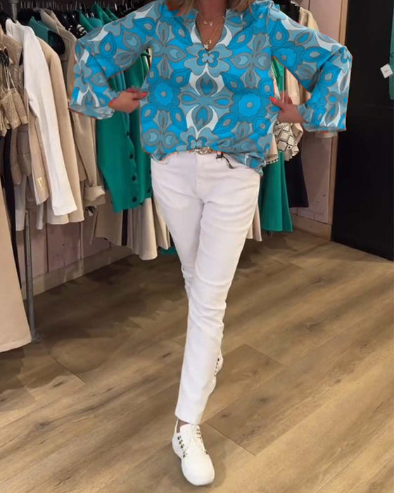 Blus med lösa, mångsidiga stilar och tryck