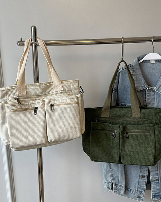 Enfärgad manchesterväska