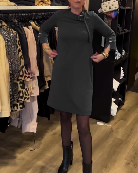 Elegant klänning med rund hals