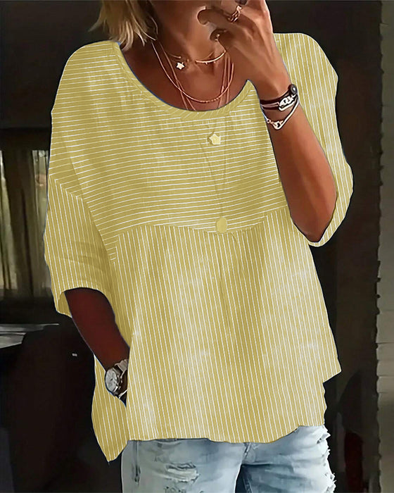 Randig topp med rund halsringning