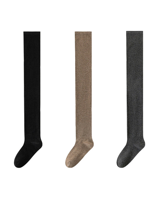 Förtjockade höga strumpor