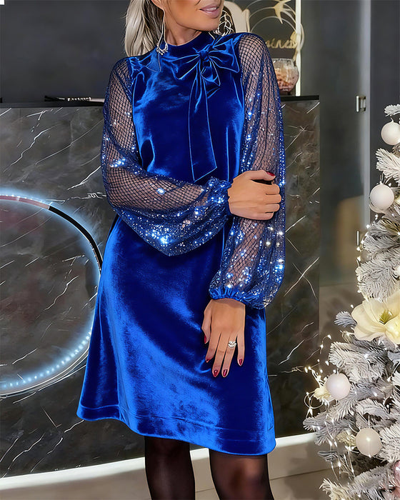 Elegant Klänning Med Lyktärmar Och Lappverk