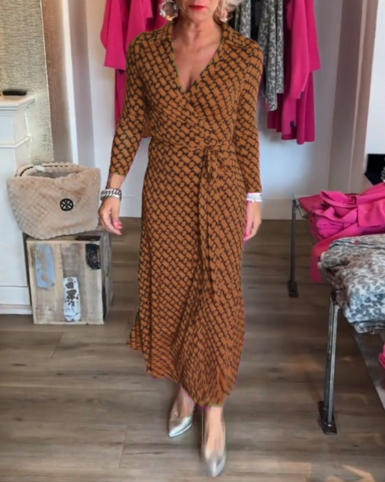 Elegant V-ringad Maxiklänning