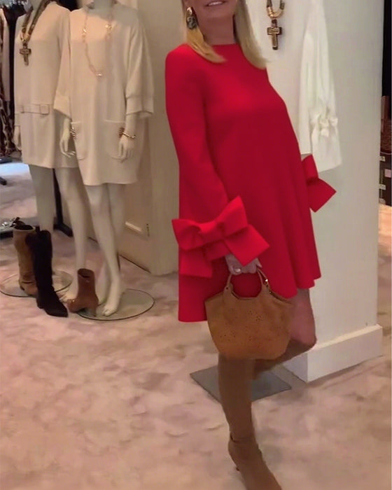 Klänning Modigt Rund Halsklaff Slängärm