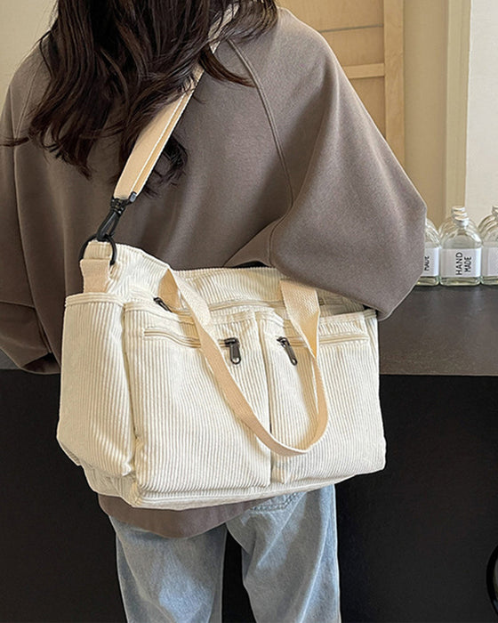 Enfärgad manchesterväska