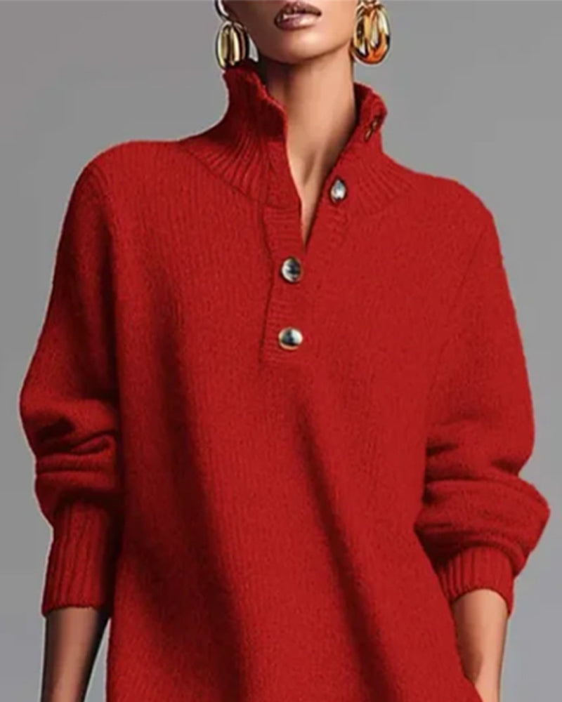 Enfärgad Klänning Med Knappar Och Hög Halsringning