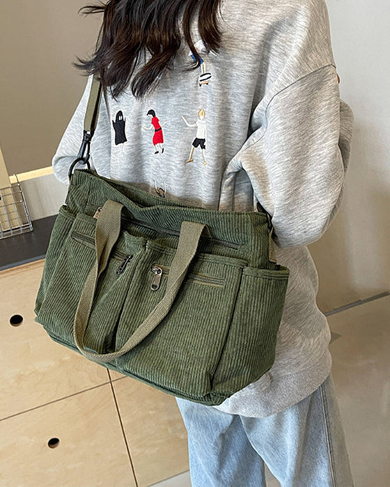 Enfärgad manchesterväska