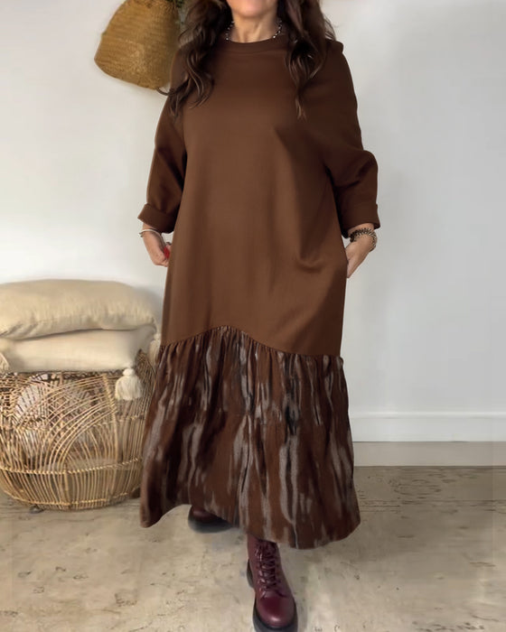 Klänning Rund Halsringning Oregelbunden Lappverkstryck