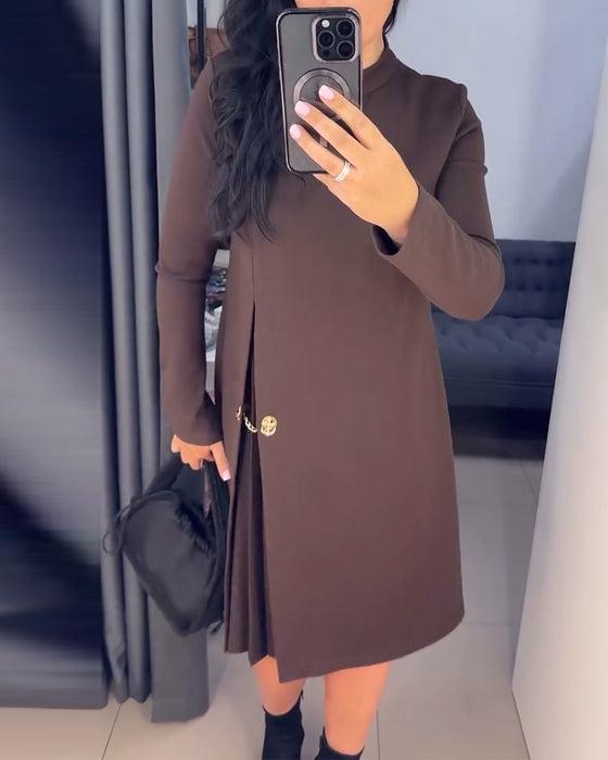 Elegant Klänning Med Målad Lapptäckt