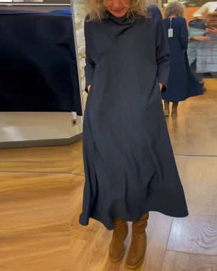 Enfärgad Avslappnad klänning med fickor