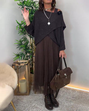 Set Med Elegant Stil, Asymmetrisk Tröja Och Spetsrock