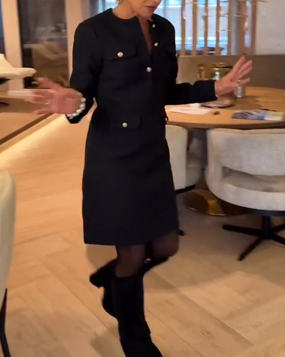 Elegant Och Smäcker Klänning I Chanel-Stil