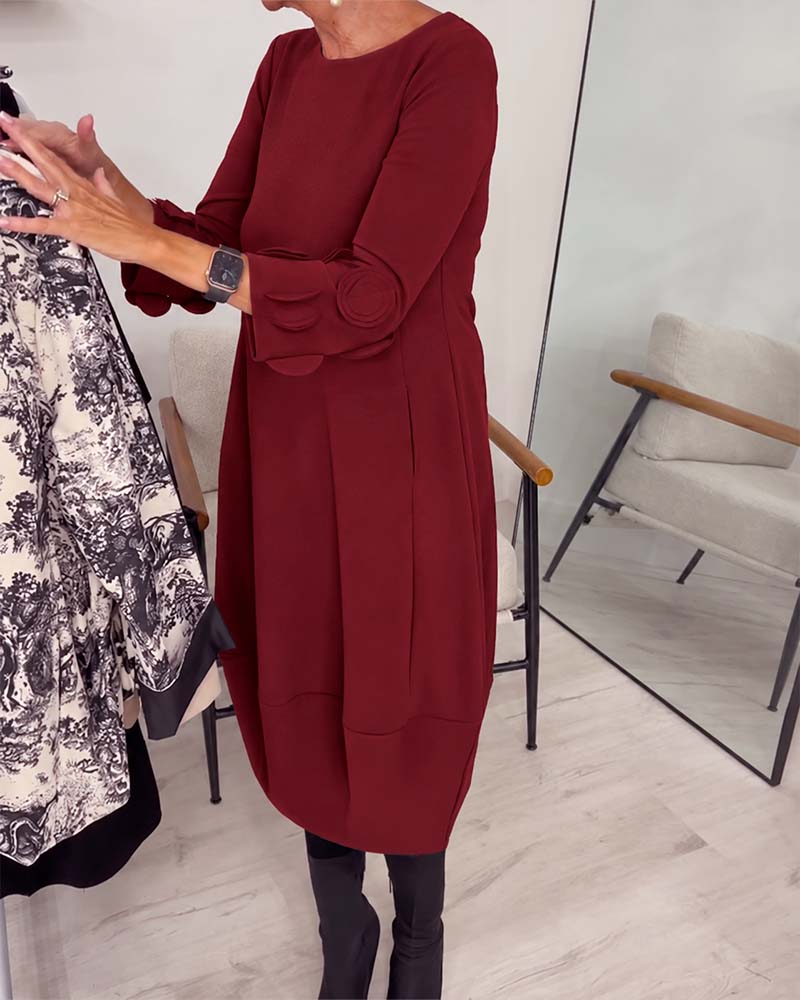 Klänning Rundhalsad Loose Fit Draperad Casual