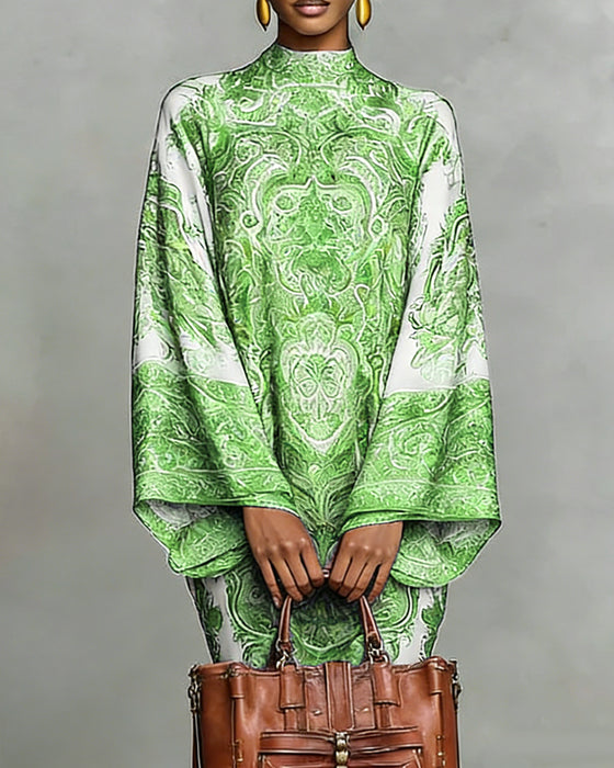 Höghalsad Klänning Med Vintagetryck