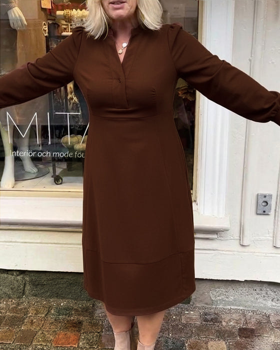 Klänning avslappnad retro långärmad