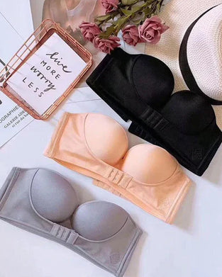 Axelbandslös behå med spänne framtill